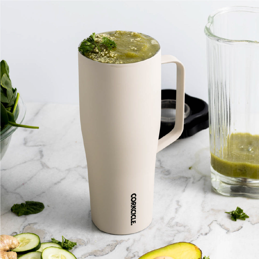 cold-cup-xl-h5 588f4a27c4cf--2230CLT-lifestyle.jpg